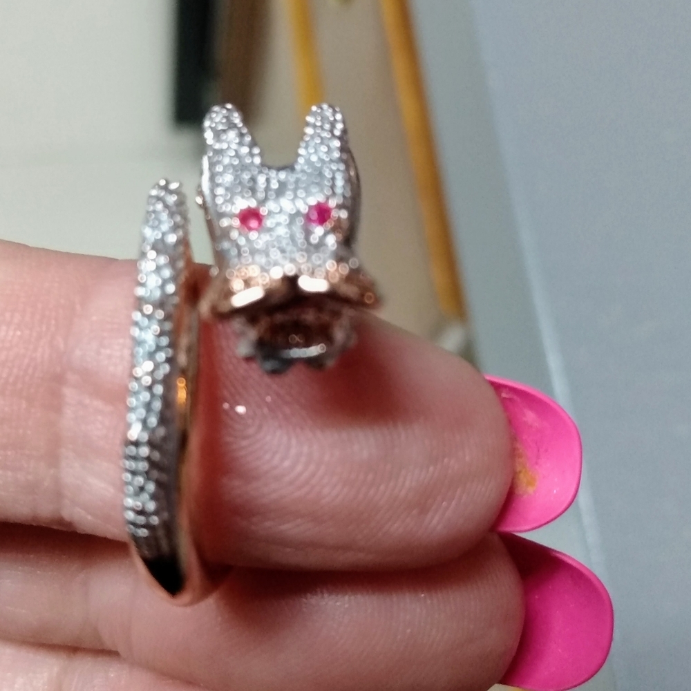 Ring - Picture 3 of 4